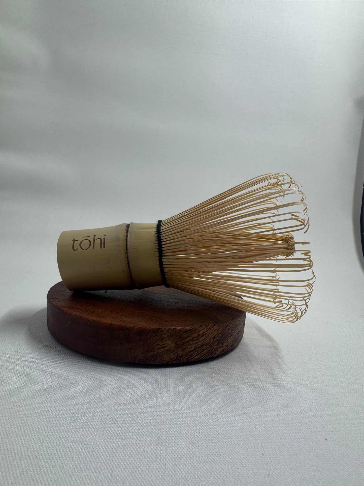 TŌHI Bamboo 100 Prong product blender