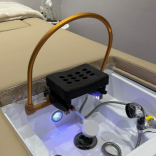 TA YŌTO HEAD SPA & BEAUTY TREATMENT BED