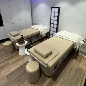 TA YŌTO HEAD SPA & BEAUTY TREATMENT BED